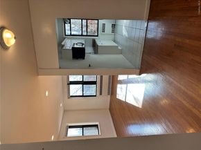 150-29 72 Rd 3L, Flushing NY 11367