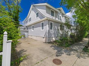 400 Roosevelt Avenue, Freeport NY 11520