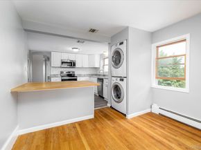 400 Roosevelt Avenue, Freeport NY 11520