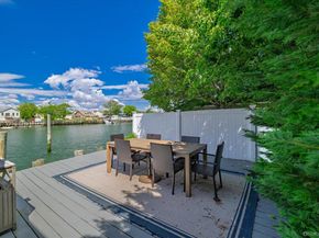 400 Roosevelt Avenue, Freeport NY 11520