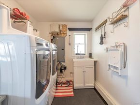 400 Roosevelt Avenue, Freeport NY 11520