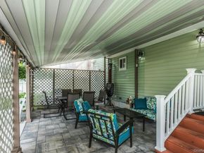 93 Gilroy Avenue, Uniondale NY 11553