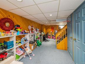 24 Commonwealth Street, Franklin Square NY 11010