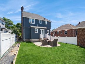 24 Commonwealth Street, Franklin Square NY 11010