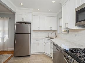 24 Commonwealth Street, Franklin Square NY 11010