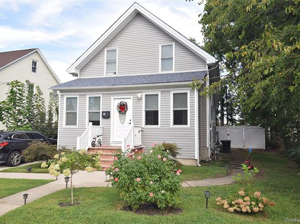 17 Maple Avenue, Port Jefferson Station NY 11776