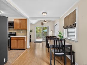 109 Eastview Road, Ronkonkoma NY 11779