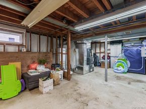 42 Sunflower Drive, Hauppauge NY 11788