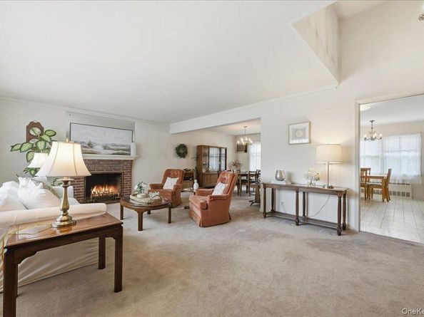 117 Lefferts Road, Garden City NY 11530