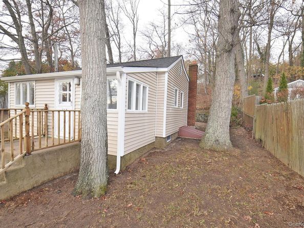 229 Locust Drive, Rocky Point NY 11778