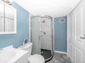 18 Byron Road, Commack NY 11725