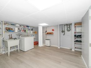 18 Byron Road, Commack NY 11725