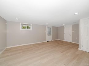 18 Byron Road, Commack NY 11725