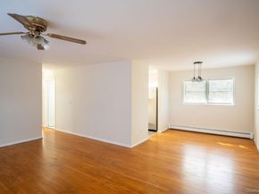 18 Edna Drive, Syosset NY 11791