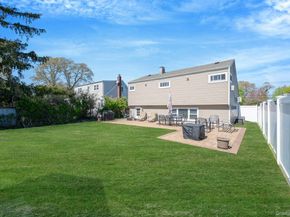 477 N Indiana Avenue, Lindenhurst NY 11757
