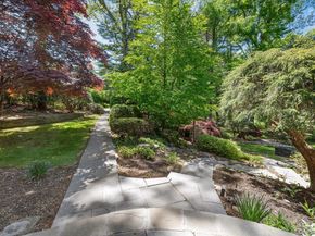 55 Rolling Hill Lane, Old Westbury NY 11568