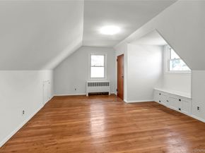 65 Grant Avenue, Albertson NY 11507