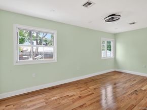 1524 Bowe Road, Valley Stream NY 11580