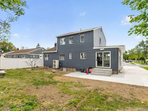 1524 Bowe Road, Valley Stream NY 11580