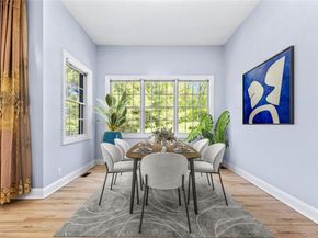 11 Belvedere Court, Manhasset NY 11030