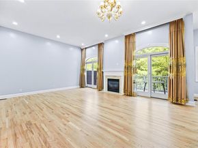 11 Belvedere Court, Manhasset NY 11030