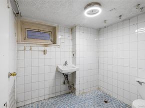 7141 Loubet Street, Forest Hills NY 11375