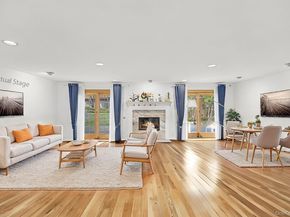 129 Golf View Drive 129, Jericho NY 11753