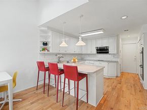 129 Golf View Drive 129, Jericho NY 11753