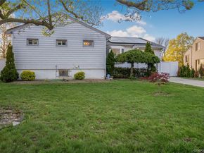 68 Riverdale Road, Valley Stream NY 11581