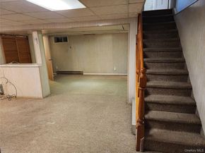 142 Morris Parkway, Valley Stream NY 11580