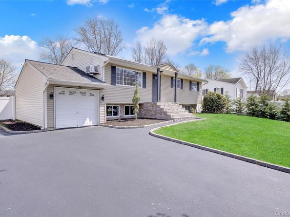 30 Yale Street, Port Jefferson Station NY 11776