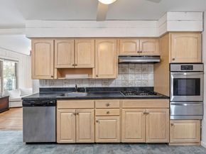 10 Fortune Court, Commack NY 11725