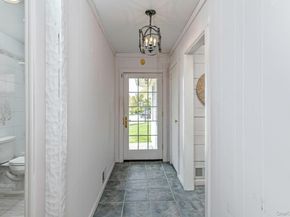 10 Fortune Court, Commack NY 11725