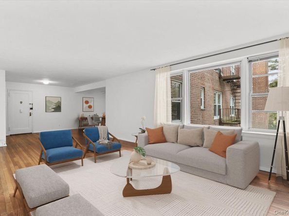 65 Durham Road 3F, Bronxville NY 10708
