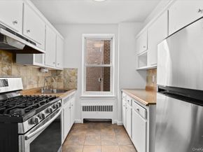 65 Durham Road 3F, Bronxville NY 10708