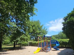 109 Pointe Circle S 109, Coram NY 11727