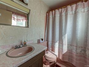17 Wentworth Drive, Dix Hills NY 11746