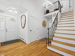 31 Chelsea Drive, Syosset NY 11791