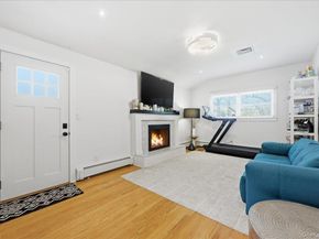 31 Chelsea Drive, Syosset NY 11791