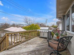 849 Flanders Drive, North Woodmere NY 11581