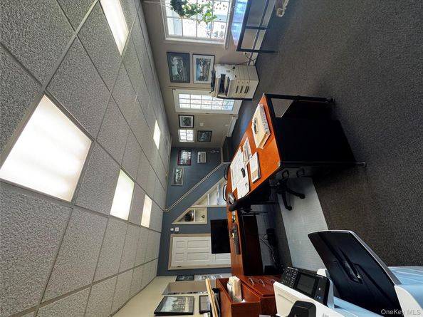 363 N Wellwood Avenue, Lindenhurst NY 11757