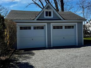 363 N Wellwood Avenue, Lindenhurst NY 11757