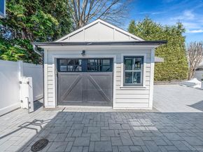 347 Broadway, Carle Place NY 11514