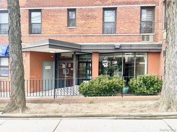 8746 Chelsea Street 3J, Jamaica Estates NY 11432