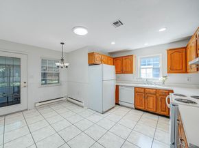 259 Edinburgh Drive, Ridge NY 11961