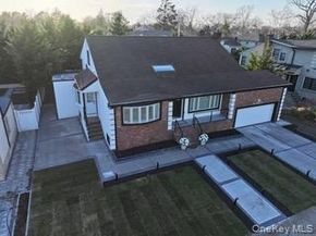 791 Longview Avenue, North Woodmere NY 11581