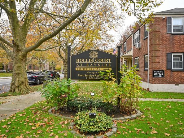 69-25 215th A, Bayside NY 11364