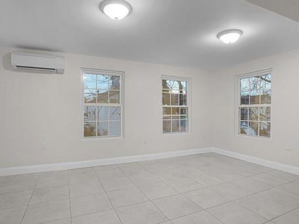 506 Van Nest, Bronx NY 10460