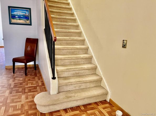 46 Blue Point Road E, Holtsville NY 11742