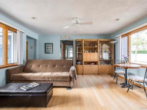 21 Woodridge Road, Hampton Bays NY 11946